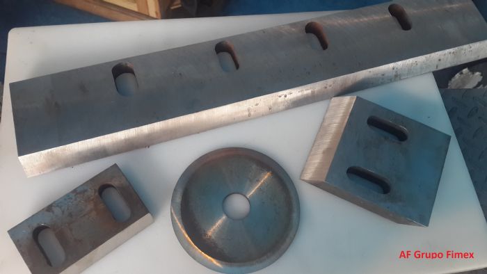 fabricacion y mantenimiento de todo tipo de Cuchillas